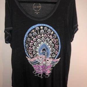 Lucky Brand t shirt